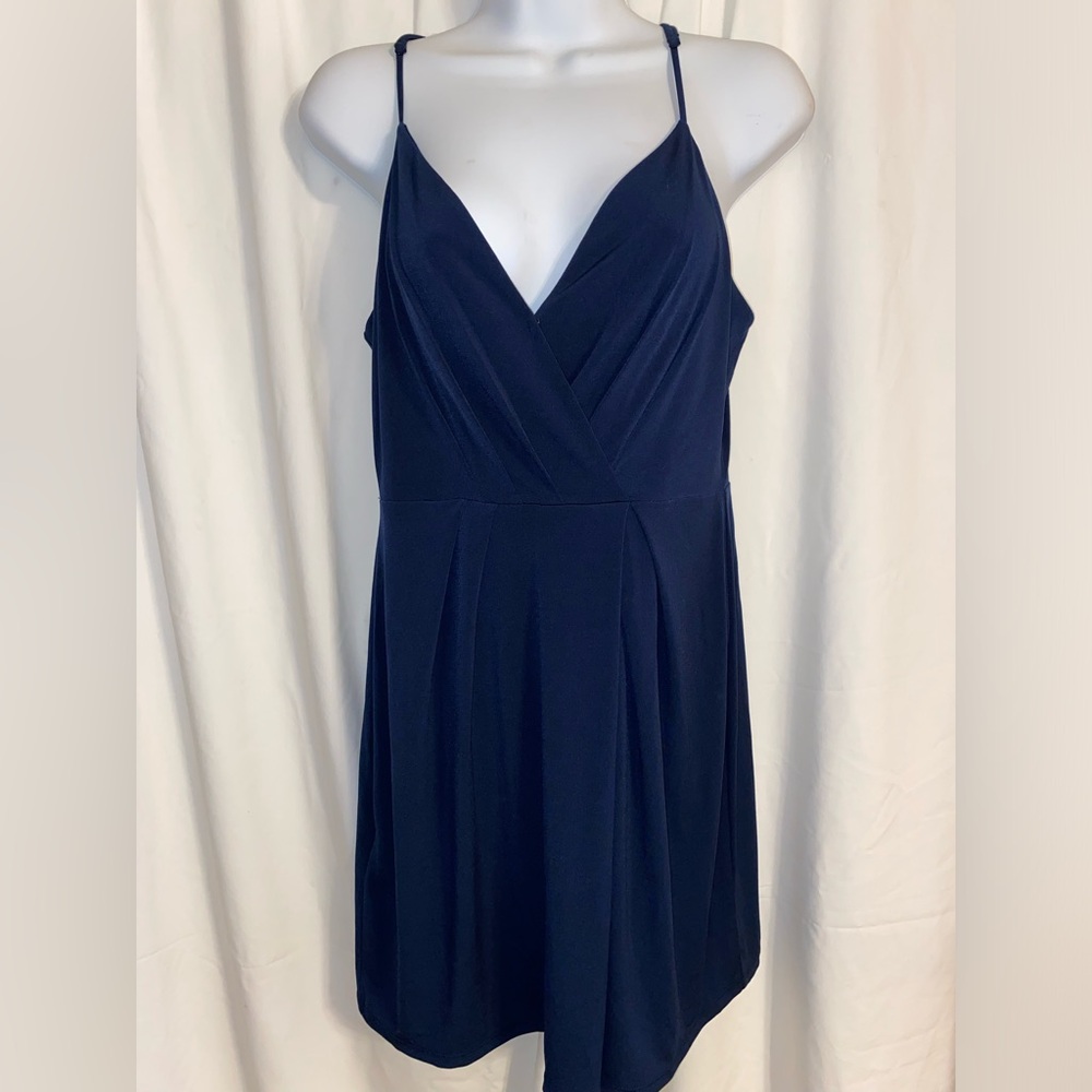 BCBGeneration Dark Navy Spaghetti Strap V Neck Stretch Pleated Mini Dress Sz S